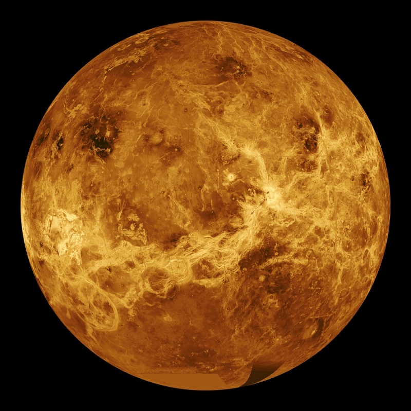 Wenus - obraz powierzchni Wenus w fałszywych kolorach, uzyskany ze zdjęć radarowych sondy Magellan (źródło: wikimedia.org)  