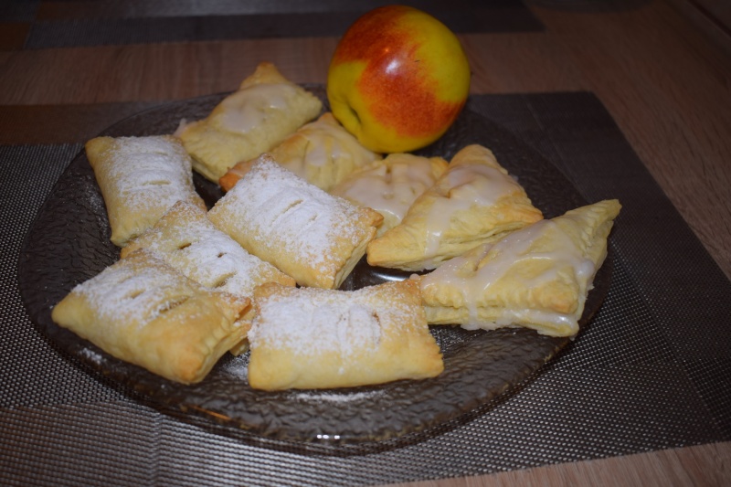 Ciastka francuskie z jabłuszkami – palce lizać! (fot. PJ)  