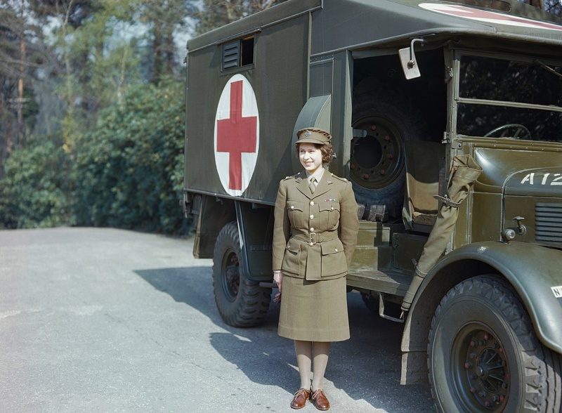 Elżbieta w roku 1945 (fot. wikimedia.org)  