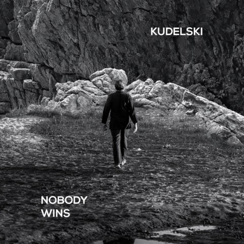Okładka singla "Nobody Wins" (fot. materiały promocyjne)  
