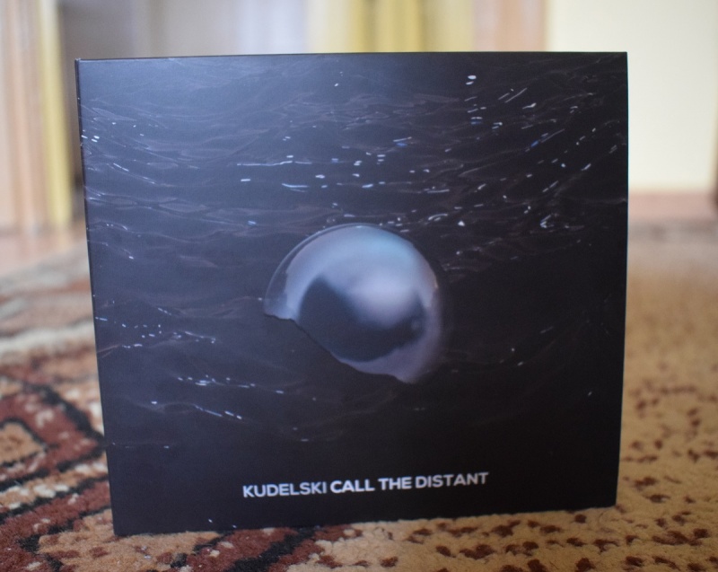 Album "Call The Distant" (fot. PJ)  