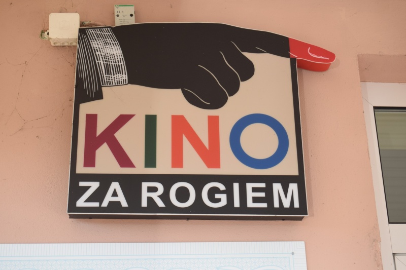 Kino za Rogiem w Kowalu - logo (fot. PJ)  