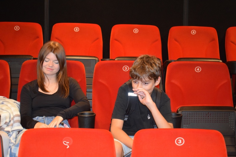 Kino za Rogiem w Kowalu - też zachwycona młodzież (fot. PJ)  