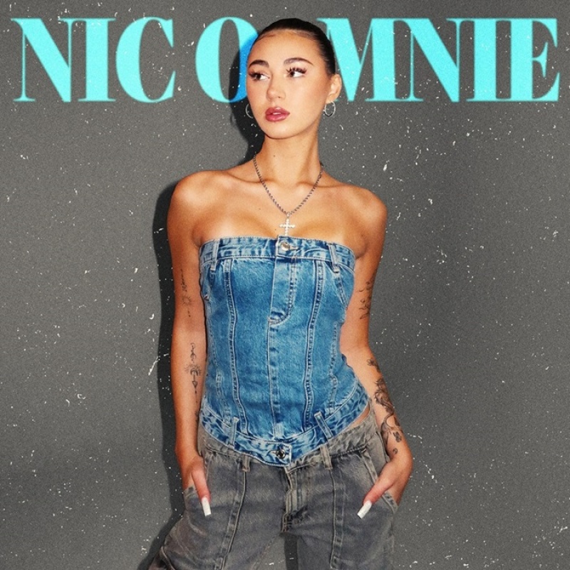 Lena Moonligt na okładce singla "NIC O MNIE" (fot. materiały promocyjne)  