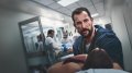"The Pitt" – O Boże, co się dzieje na tym amerykańskim SORze! - The Pitt;serial medyczny;dramat;serial dramatyczny;służba zdrowia;pacjenci;szpital;oddział ratunkowy;SOR;Emergency Room;ostry dyżur;energiczny;Noah Wyle;Michael Robinavitch;doktor;lekarze;stażyści;studenci;rezydenci;emocje;Pittsburgh;Max;serial oryginalny;serial Max Original;Max Original;recenzja