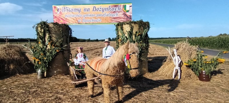 Witacze dożynkowe (fot. PJ)  