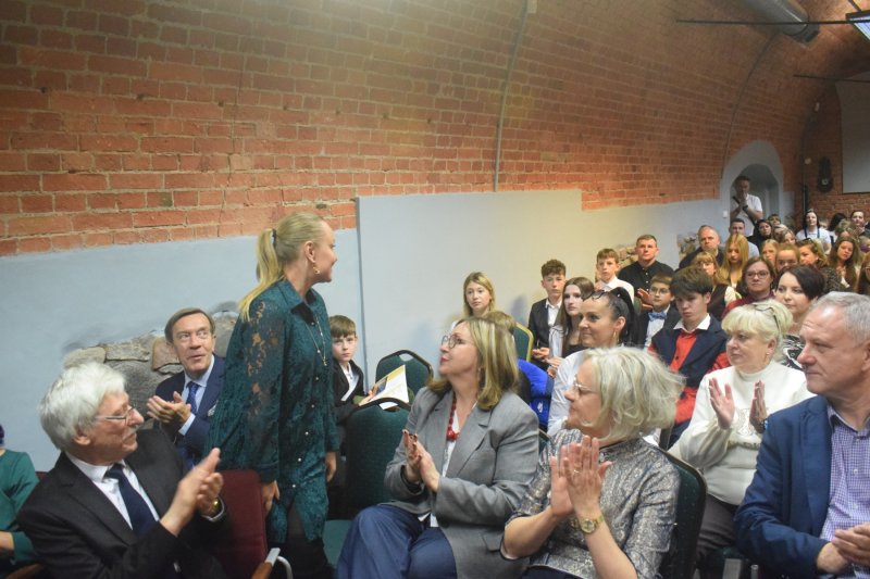 Gala - II Ogólnopolski Konkurs Recytatorski „Budujemy mosty – SŁOWEM” (fot. PJ)  