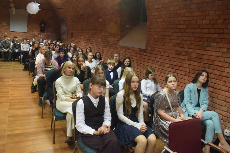 Gala - II Ogólnopolski Konkurs Recytatorski „Budujemy mosty – SŁOWEM” (fot. PJ)  