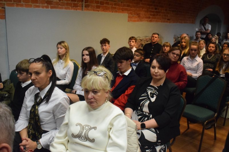 Gala - II Ogólnopolski Konkurs Recytatorski „Budujemy mosty – SŁOWEM” (fot. PJ)  