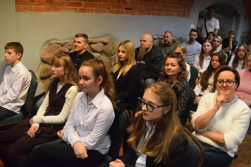 Gala - II Ogólnopolski Konkurs Recytatorski „Budujemy mosty – SŁOWEM” (fot. PJ)  