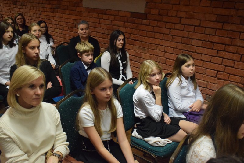 Gala - II Ogólnopolski Konkurs Recytatorski „Budujemy mosty – SŁOWEM” (fot. PJ)  