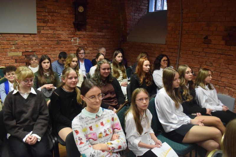 Gala - II Ogólnopolski Konkurs Recytatorski „Budujemy mosty – SŁOWEM” (fot. PJ)  