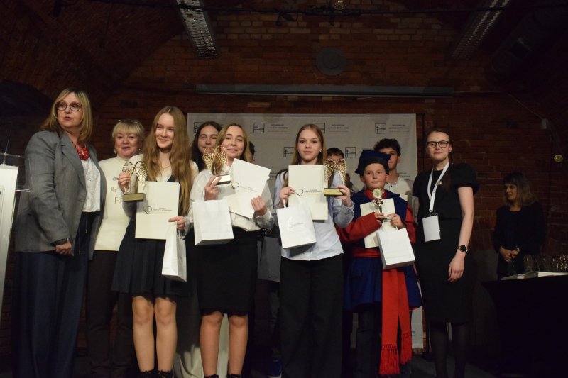 Gala - II Ogólnopolski Konkurs Recytatorski „Budujemy mosty – SŁOWEM” (fot. PJ)  