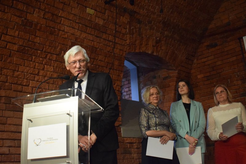 Gala - II Ogólnopolski Konkurs Recytatorski „Budujemy mosty – SŁOWEM” (fot. PJ)  