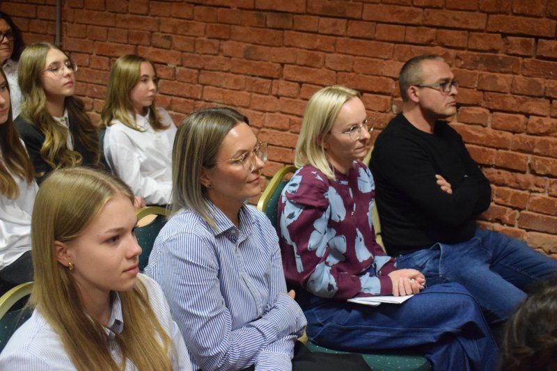 Gala - II Ogólnopolski Konkurs Recytatorski „Budujemy mosty – SŁOWEM” (fot. PJ)  