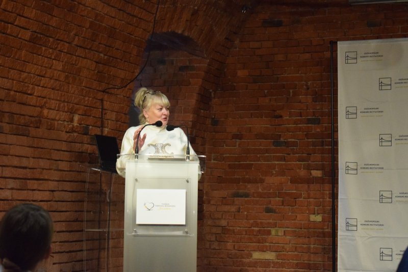 Gala - II Ogólnopolski Konkurs Recytatorski „Budujemy mosty – SŁOWEM” (fot. PJ)  