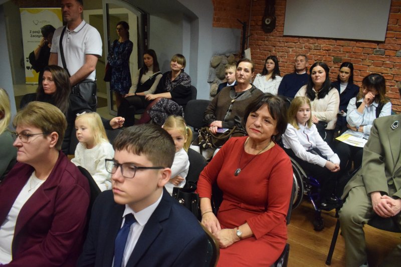 Gala - II Ogólnopolski Konkurs Recytatorski „Budujemy mosty – SŁOWEM” (fot. PJ)  