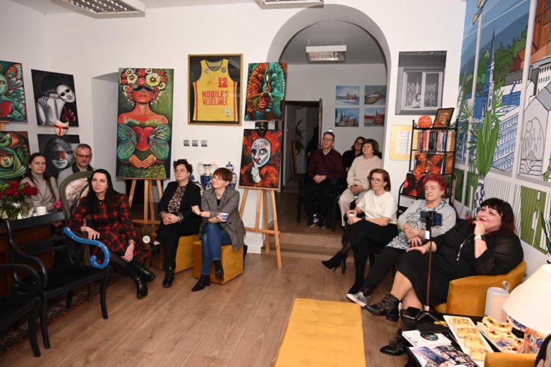 Wernisaż Anety B. Szamel (fot. Oliwia  Nowak)  