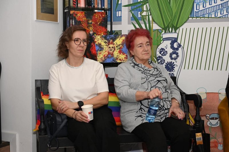 Wernisaż Anety B. Szamel (fot. Oliwia  Nowak)  