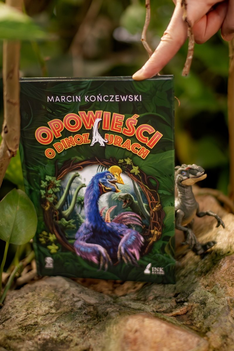 Książka "Opowieści o dinozaurach" (materiały promocyjne)  