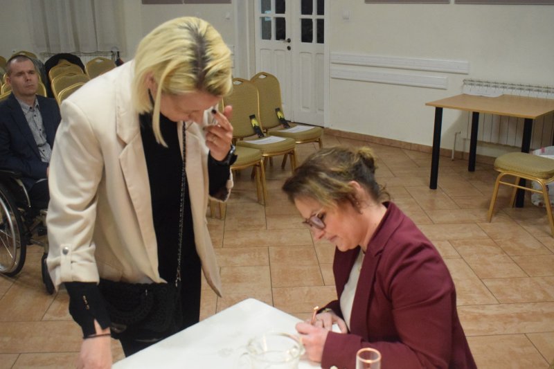 Spotkanie autorskie z Martą Mirowską (fot. PJ)  