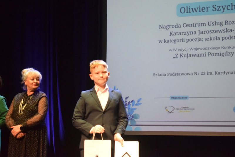 Gala IV Wojewódzkiego Konkursu Literackiego „Z Kujawami Pomiędzy Słowami” (fot. PJ)  