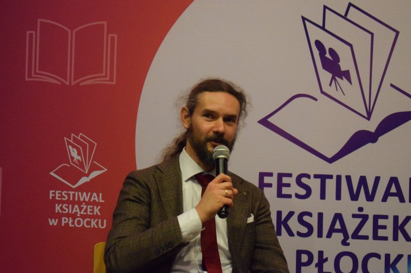 IV Festiwal Książek w Płocku - dzień drugi  - Radek Rak, laureat Nike (fot. PJ)  