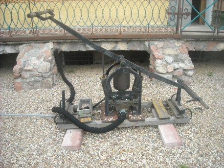 Stara pompa strażacka (fot. Przemysław Jankowski)  