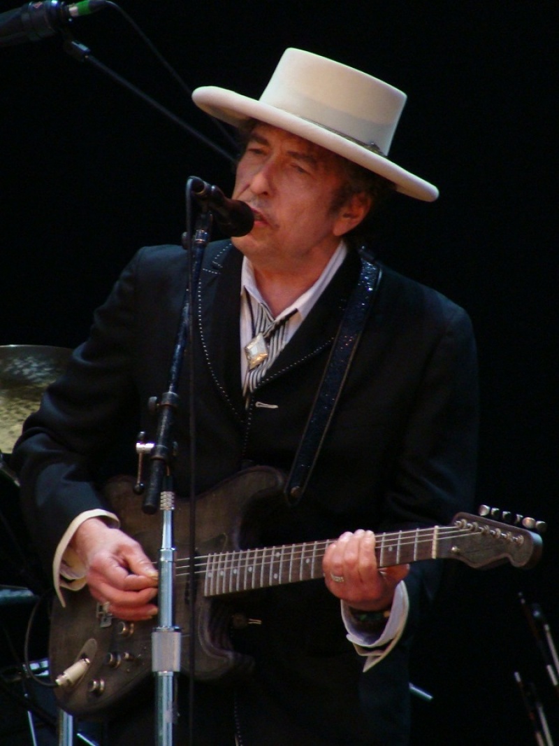 Bob Dylan (źródło: wikimedia.org/Alberto Cabello)
  
