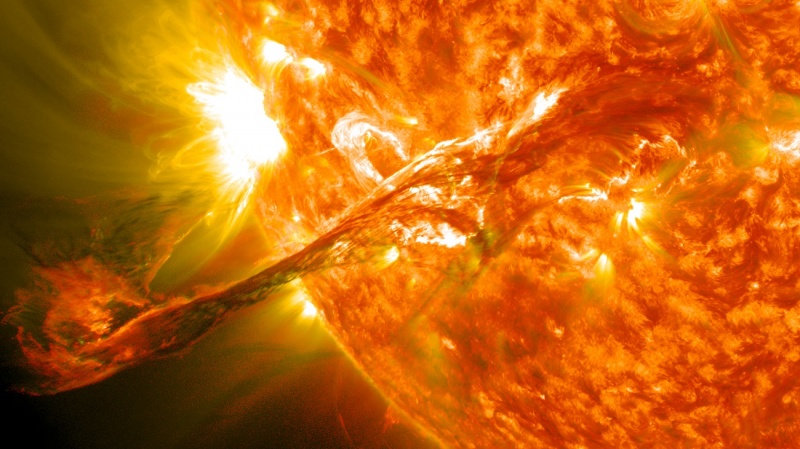 Słońce (źródło: wikimedia.org)  